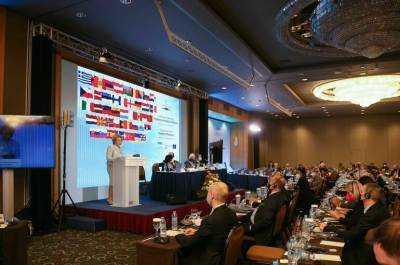 Хендрик Дамс - Следующая Европейская конференция глав парламентов пройдёт в Дублине в 2023 году - pnp.ru - Россия - Афины - Греция - Ирландия - Дублин