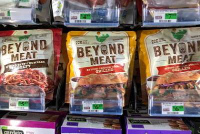 Акции крупнейшего производителя искусственного мяса рухнули - lenta.ru - США