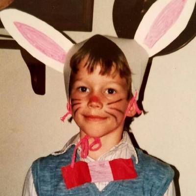 Держим пари, что не каждый сможет угадать настоящую звезду Голливуда на архивном снимке - goodnews.ua