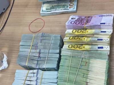 В Киеве разоблачили "теневую" схему денежных переводов в оккупированный Крым – СБУ - gordonua.com - США - Украина - Киев - Крым