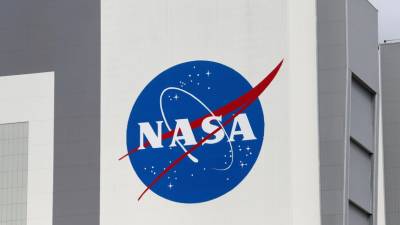 В NASA заявили о намерении запустить миссию «Артемида» к Луне в феврале 2022 года - russian.rt.com - Интерфакс