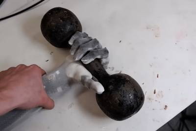 Польские инженеры создали роборуку с искусственными сухожилиями и мышцами. Выглядит и двигается очень похоже на настоящую - itc.ua - Украина - Польша