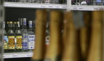 Радий Хабиров - В Башкирии из незаконного оборота изъяли более 14 тысяч литров суррогатного алкоголя - mkset.ru - Башкирия