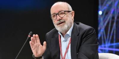 Сергей Собянин - Член СПЧ: "Солидарность - только она нас спасет в борьбе с коронавирусом" - ruposters.ru - Москва - Россия