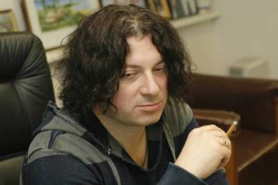 Вадим Самойлов - Ельцин Центр ответил обматерившему его Самойлову: Пришел в гости, нагадил - mk.ru