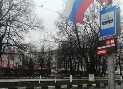На остановках в центре Ульяновска возобновили работу информационные табло - ulpravda.ru - Ульяновск