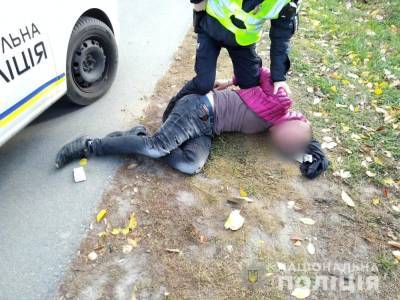В Киевской области задержали мужчину. Его подозревают в ограблении магазина и стрельбе - gordonua.com - Украина - Киевская обл. - Нападение