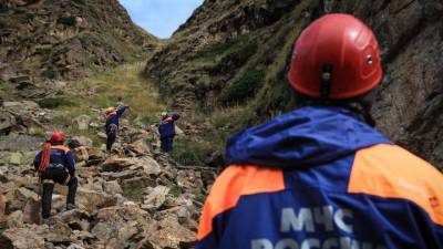 Найдены пятеро пропавших охотников в горах Кабардино-Балкарии - vm.ru - респ. Кабардино-Балкария