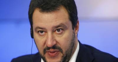 Маттео Сальвини - В Италии судят правого политика Маттео Сальвини за отказ пустить мигрантов - rus.delfi.lv - Италия - Испания - Латвия