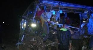 13 человек стали жертвами ДТП с автобусом в Калмыкии - kavkaz-uzel.eu - Санкт-Петербург - Махачкала - Астрахань - респ. Калмыкия