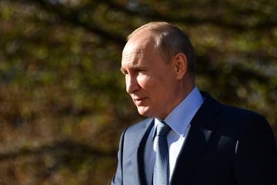 Владимир Путин - CNN назвал причину усиления Путина на мировой арене - lenta.ru - Россия - Эстония
