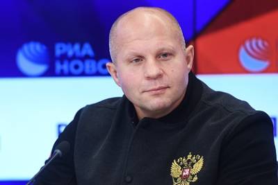 Хабиб Нурмагомедов - Федор Емельяненко - Тимоти Джонсон - Федор Емельяненко ответил на слова Нурмагомедова о слишком быстром нокауте - lenta.ru - Москва