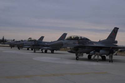 Хулуси Акар - Турция закупит больше новых истребителей F-16 Viper, чем сообщалось ранее - topwar.ru - Турция