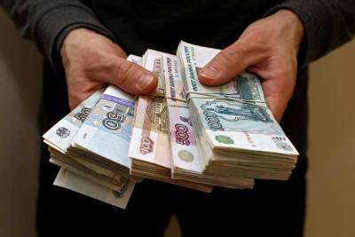 Валерий Корнейчук - Финансист Корнейчук заявил, что рубль к 2022 году может вернуться на докризисный уровень - actualnews.org - Россия