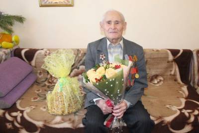 Радий Хабиров - Глава Башкирии поделился историей 100-летнего ветерана из Нефтекамска - ufacitynews.ru - Башкирия - Нефтекамск