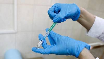 Ольга Попова - В Роспотребнадзоре заявили, что пандемию COVID-19 остановит вакцинация в нерабочие дни - vm.ru