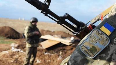 Российские вооружённые формирования на Донбассе трижды обстреляли украинские позиции с полуночи - hubs.ua - Россия - Украина