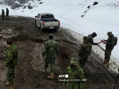 По меньшей мере четыре человека погибли при сходе лавины с вулкана в Эквадоре - unn.com.ua - Украина - Киев - Франция - Эквадор