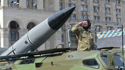 Владимир Зеленский - Владимир Путин - Алексей Арестович - На Украине пригрозили нацелить ракеты на Россию - 5-tv.ru - Москва - Россия - Украина - Киев - Лондон