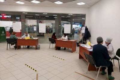В некоторые заведения начали пускать по QR-кодам в Свердловской области - eburg.mk.ru - Свердловская обл.