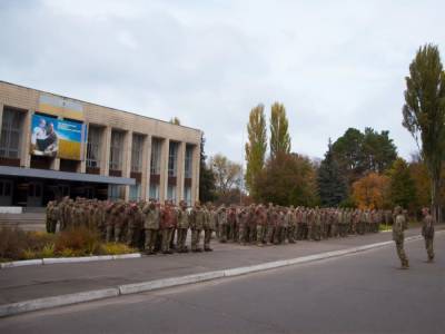 Спецпрокуратура открыла производство по самоубийству военного в центре "Десна", рассматриваются разные версии - gordonua.com - Украина - Черниговская обл. - Днепропетровская обл.