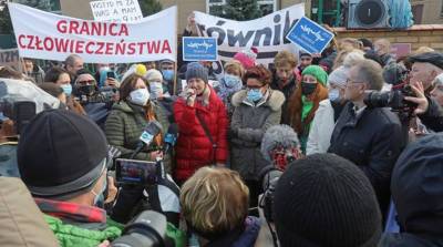 В Польше прошел митинг матерей в поддержку мигрантов - belta.by - Белоруссия - Польша - Минск
