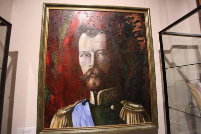 Николай II - Иларион Алфеев - РПЦ в мае 2022 года рассмотрит вопрос о признании останков царской семьи - znak.com - Москва - Россия