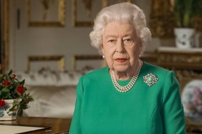 Елизавета II - Елизавета II пропустила церковную службу по состоянию здоровья - vm.ru - Англия