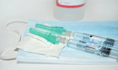 Россиян обеспечат двумя выходными днями для вакцинации от коронавируса – Учительская газета - ug.ru - Россия
