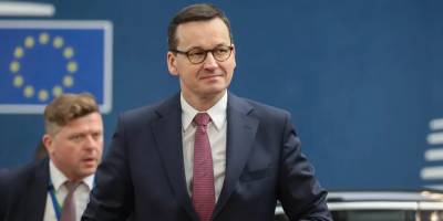 Матеуш Моравецкий - Премьер Польши пообещал защитить страну от ЕС в "третьей мировой" - ruposters.ru - Польша - Варшава