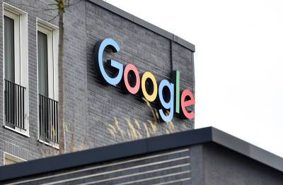 Василий Пискарев - Google не удалил 2650 противоправных материалов - tvc.ru