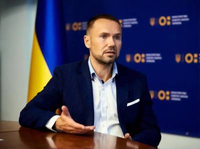 Сергей Шкарлет - В Украине 400 тыс. учителей завершили вакцинацию от коронавируса – Шкарлет - gordonua.com - Украина - Одесская обл.