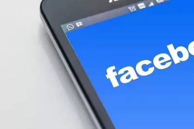 В Facebook пожаловались на массовый отток молодежи из соцсети - lenta.ru