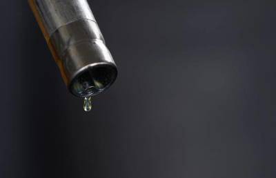 Фьючерсы на нефть WTI подешевели во время американской сессии - smartmoney.one - США - Reuters