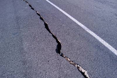 Жители северных Курил зафиксировали землетрясение магнитудой 4,9 - vm.ru - Россия - Северо-Курильск