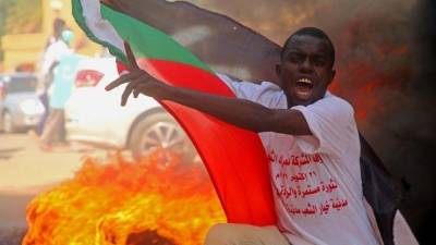 Семь человек погибли в результате беспорядков в Судане - 5-tv.ru - Судан