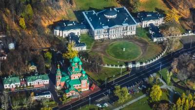 Количество палов травы на природных территориях Москвы сократилось почти на треть - vm.ru - Москва