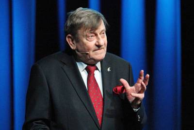 80-летний первый космонавт Польши попался пьяным за рулем - lenta.ru - Польша
