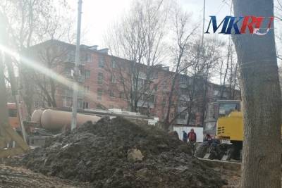 В Рязани на улице Великанова отключили воду из-за порыва водопровода - rzn.mk.ru - Рязань