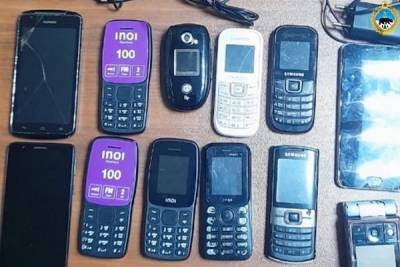 В исправительную колонию в Ухте пытались закинуть 12 телефонов - komiinform.ru - Россия - респ. Коми - Ухты