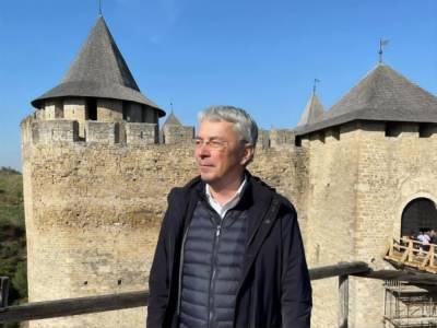 Александр Ткаченко - Аллард Пирсон - Ткаченко: Ждем возвращения скифского золота, уверен, на этом попытки РФ завладеть украинскими ценностями не прекратятся - gordonua.com - Россия - Украина - Крым - Голландия - Амстердам