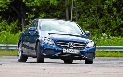 Mercedes C-класса с пробегом: рейтинги надежности - zr.ru
