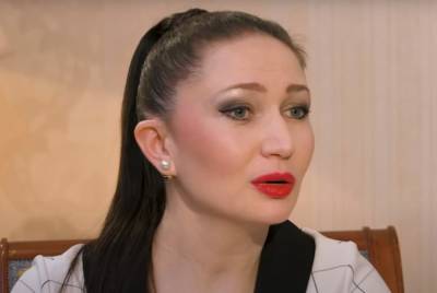 Дмитрий Гордон - Алеся Бацман - "Гостья из будущего": красавица-жена Дмитрия Гордона блеснула в Сети необычным нарядом, фанаты в восторге - ukrainianwall.com - Украина
