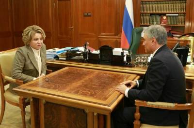 Вячеслав Володин - Валентина Матвиенко - О чем договорились Валентина Матвиенко и Вячеслав Володин - pnp.ru - Россия