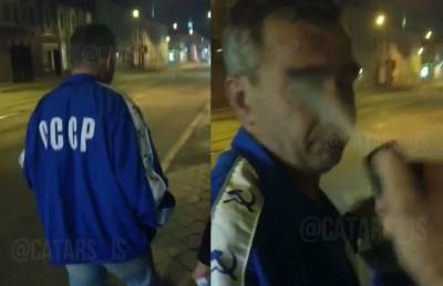 Иван Баканов - В Харькове пенсионера в ветровке с надписью «СССР» залили перцовым баллончиком (видео) - sharij.net - Украина - ДНР - Харьков - Ивано-Франковск