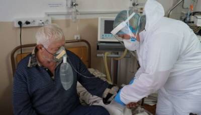 В Черновцах больницы почти полностью заполнены больными коронавирусом - lenta.ua - Украина - Черновцы