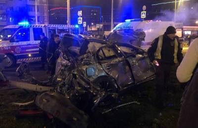 В Харькове подросток на Infiniti вылетел на красный свет на перекрёсток и устроил смертельное ДТП (видео) - sharij.net - Харьков