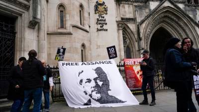 Джулиан Ассанж - Британский суд рассмотрит вопрос об экстрадиции Ассанжа в США - golos-ameriki.ru - США - Вашингтон - Англия - Лондон