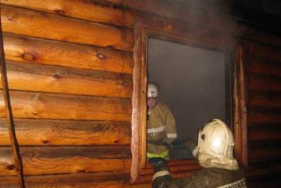 В Ивановской области поздно вечером в очередной раз сгорела баня - mkivanovo.ru - Ивановская обл.