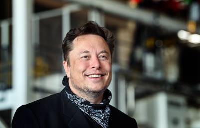 Илон Маск - Илон Маск - Forbes признал гендиректора Tesla Илона Маска самым богатым человеком в истории - vchaspik.ua - Украина